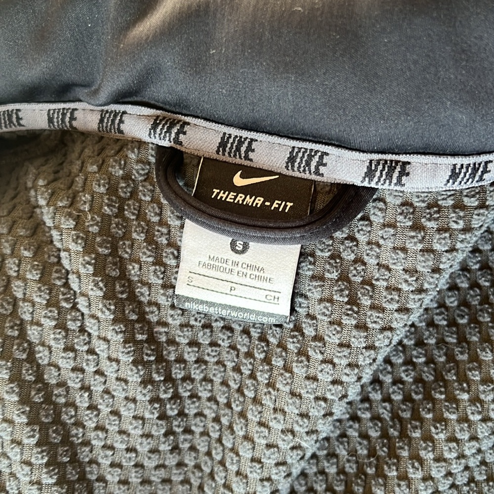 Nike therma-fit jacket - Picture 4 of 14